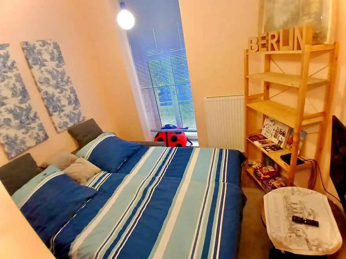 Prenzlauer Berg, Cozy Ground Floor Apartment Berlin