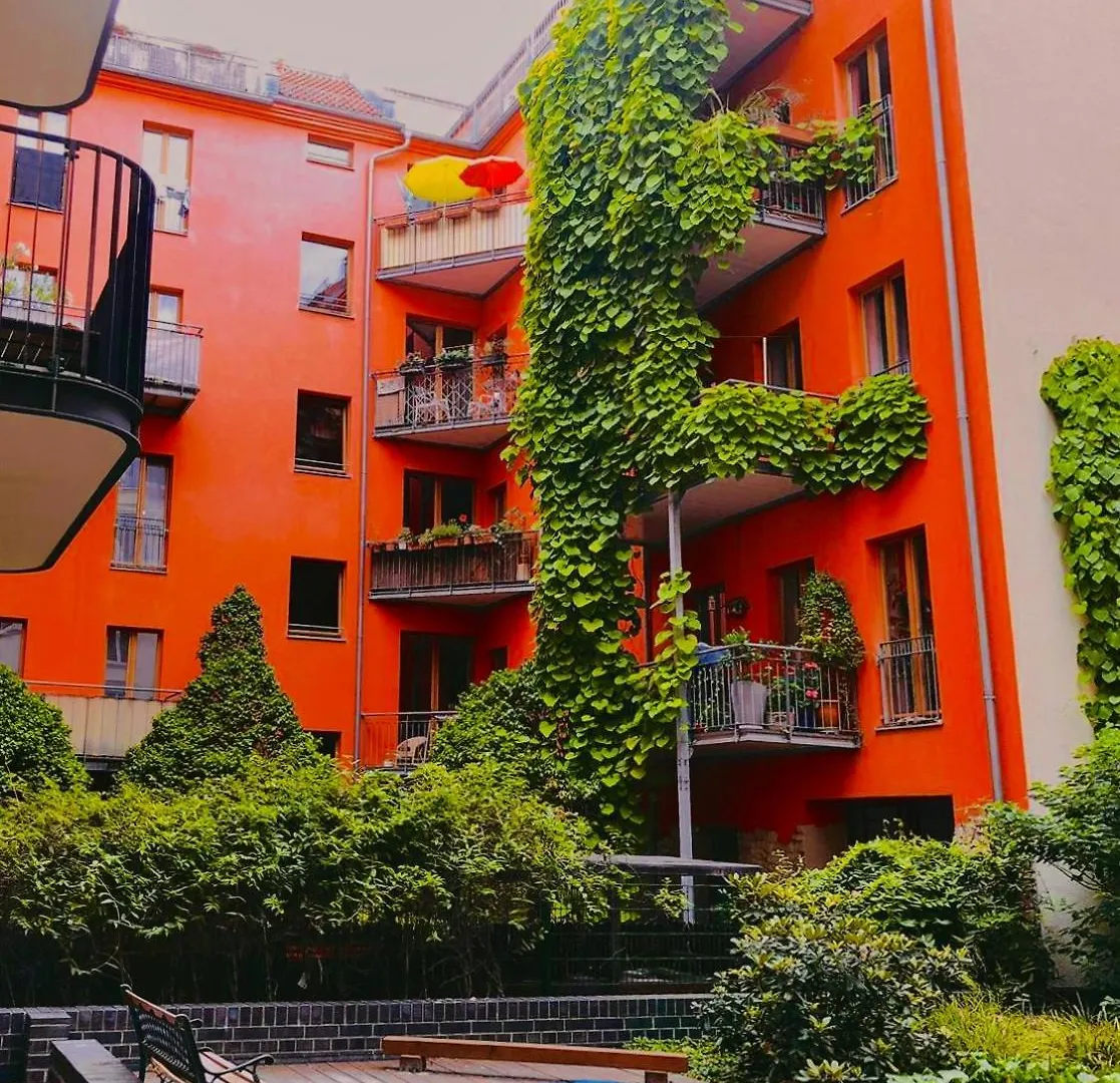 Prenzlauer Berg, Cozy Ground Floor Apartment Berlin 0*,